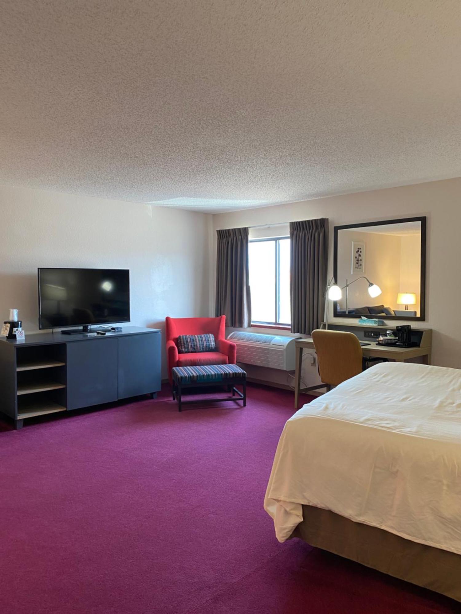 Pictured Rocks Inn And Suites مونيسينغ المظهر الخارجي الصورة