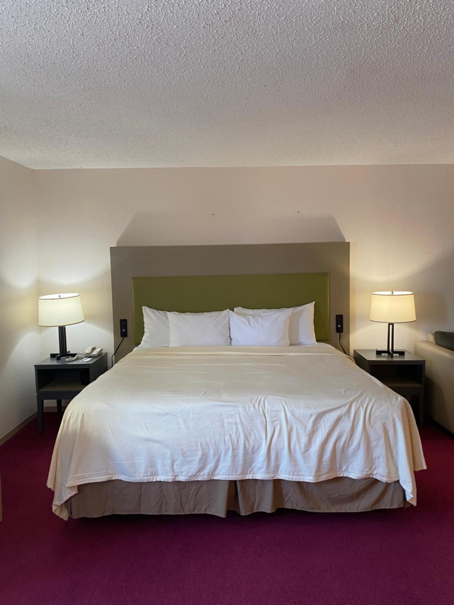 Pictured Rocks Inn And Suites مونيسينغ المظهر الخارجي الصورة
