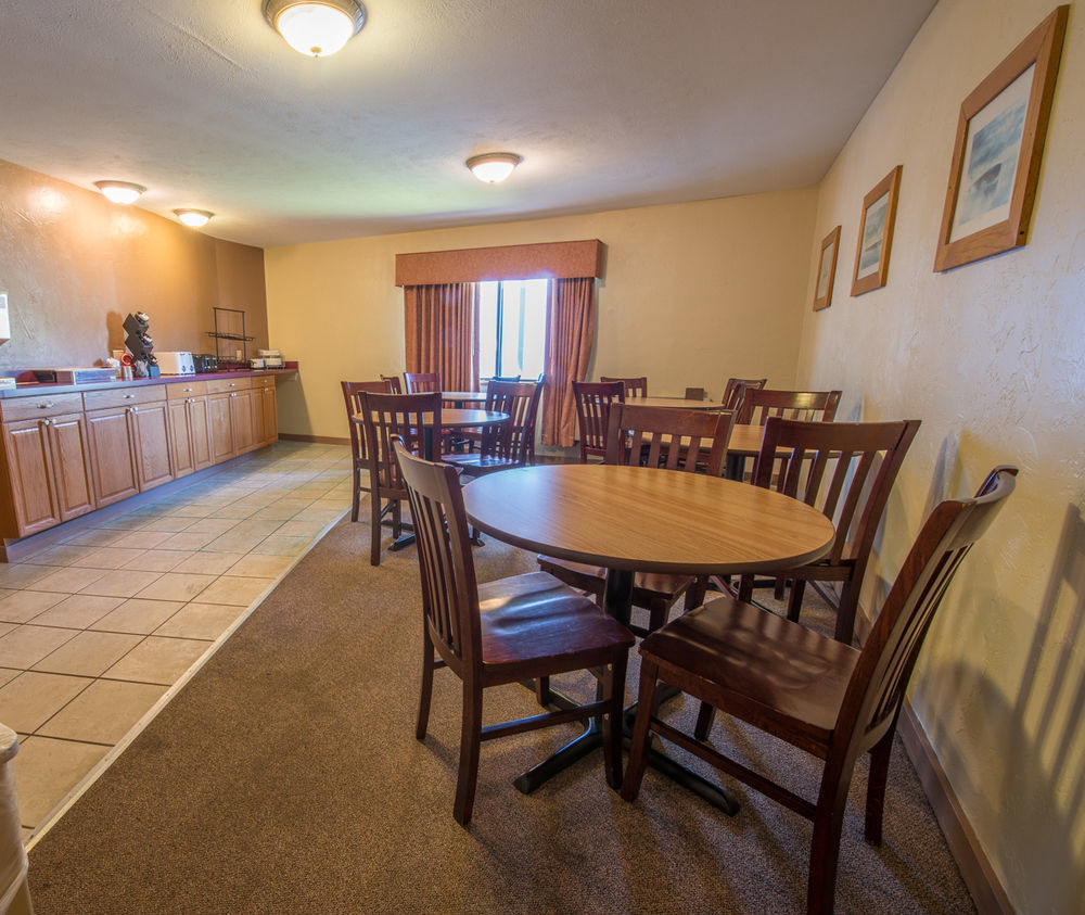 Pictured Rocks Inn And Suites مونيسينغ المظهر الخارجي الصورة