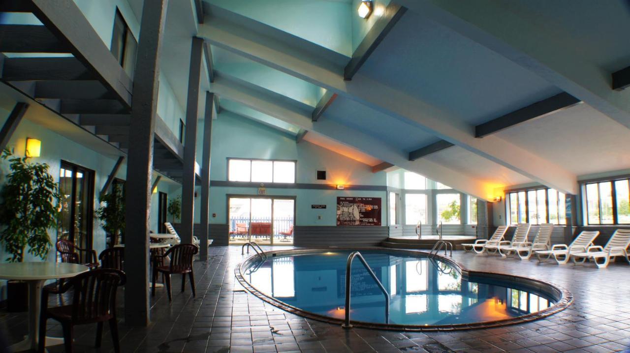 Pictured Rocks Inn And Suites مونيسينغ المظهر الخارجي الصورة