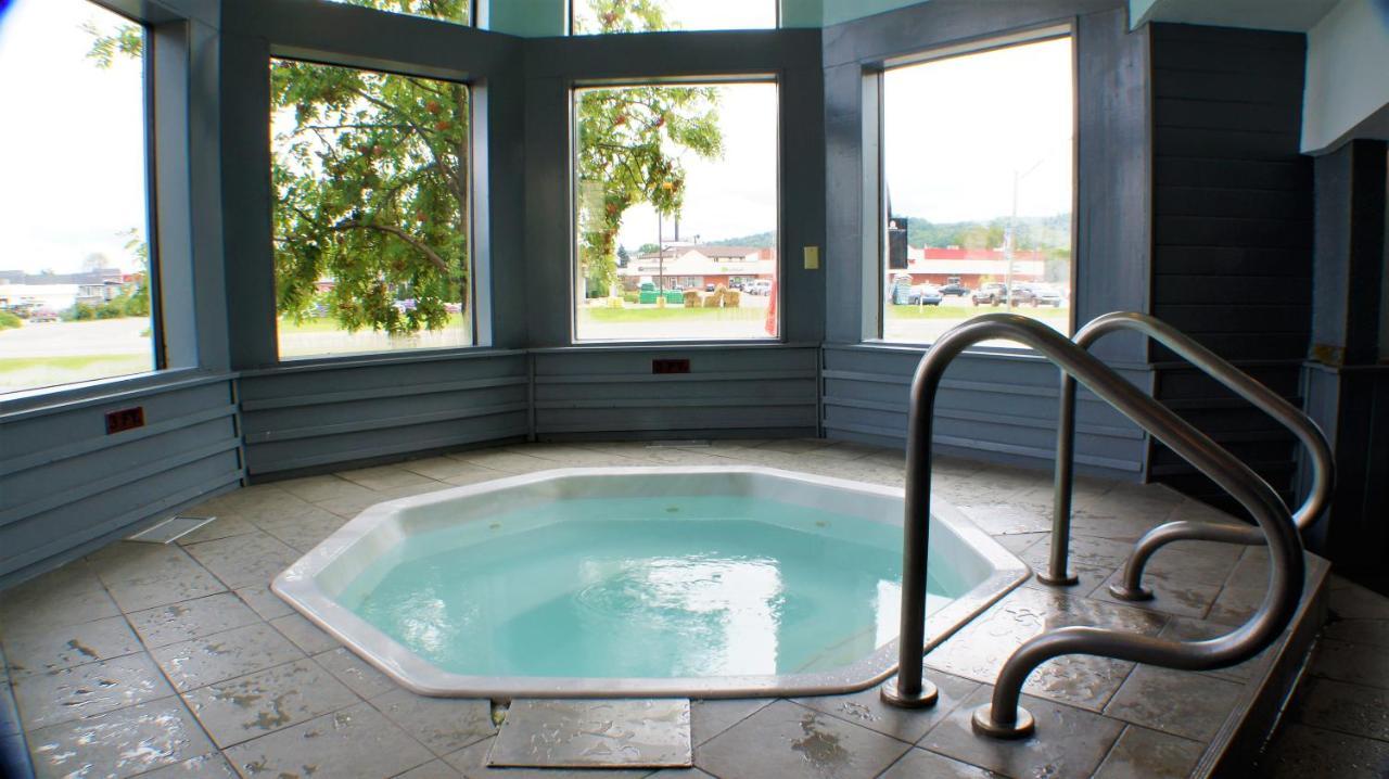 Pictured Rocks Inn And Suites مونيسينغ المظهر الخارجي الصورة
